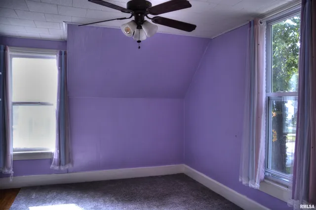 $84,900 | 521 South Johnson Street, Macomb, IL 61455