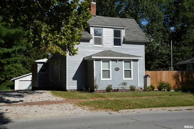 $84,900 | 521 South Johnson Street, Macomb, IL 61455