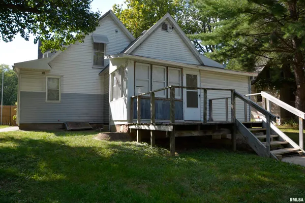 $82,500 | 521 South Johnson Street, Macomb, IL 61455