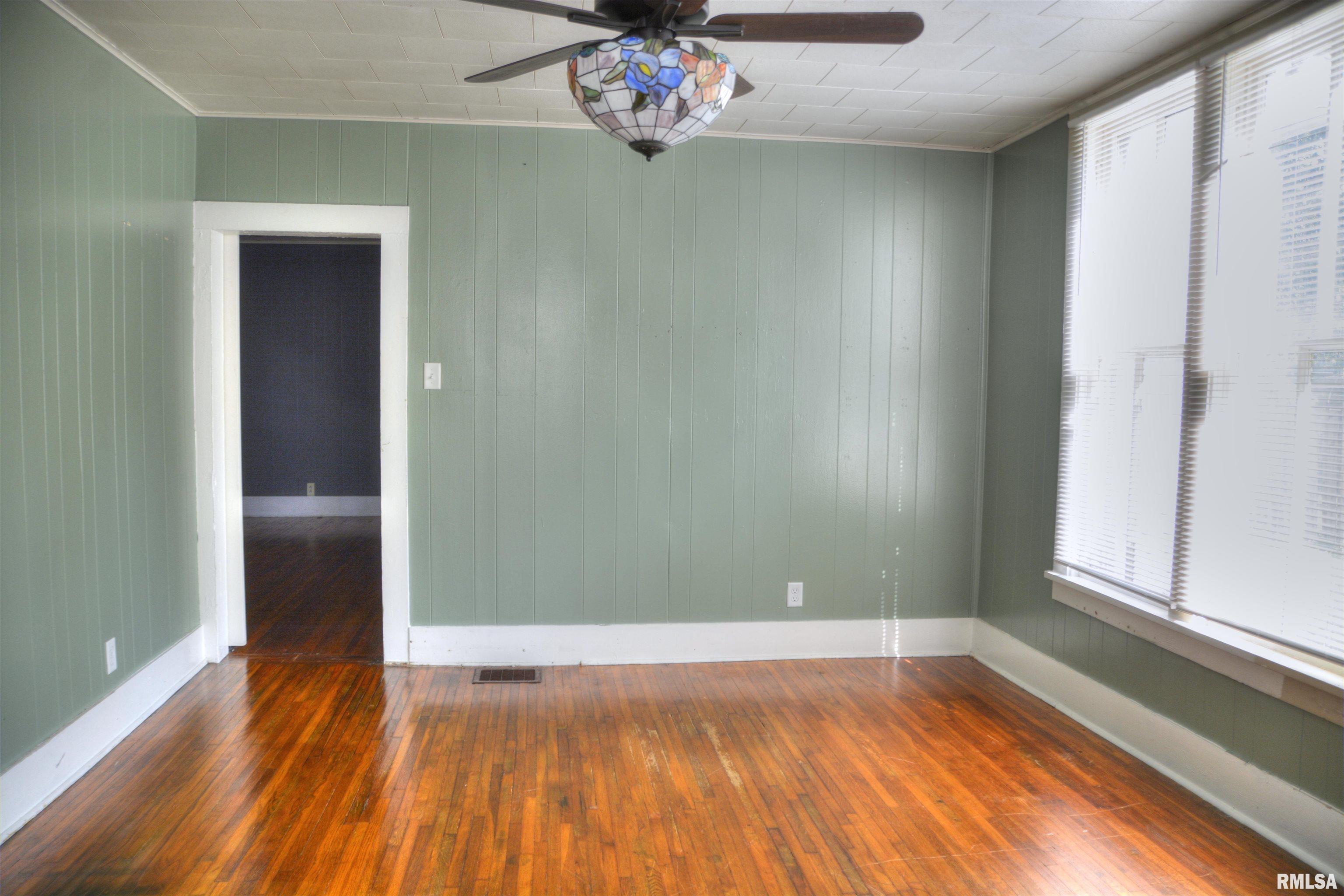 521 South Johnson Street Macomb, IL 61455 - Photo 6 of 21