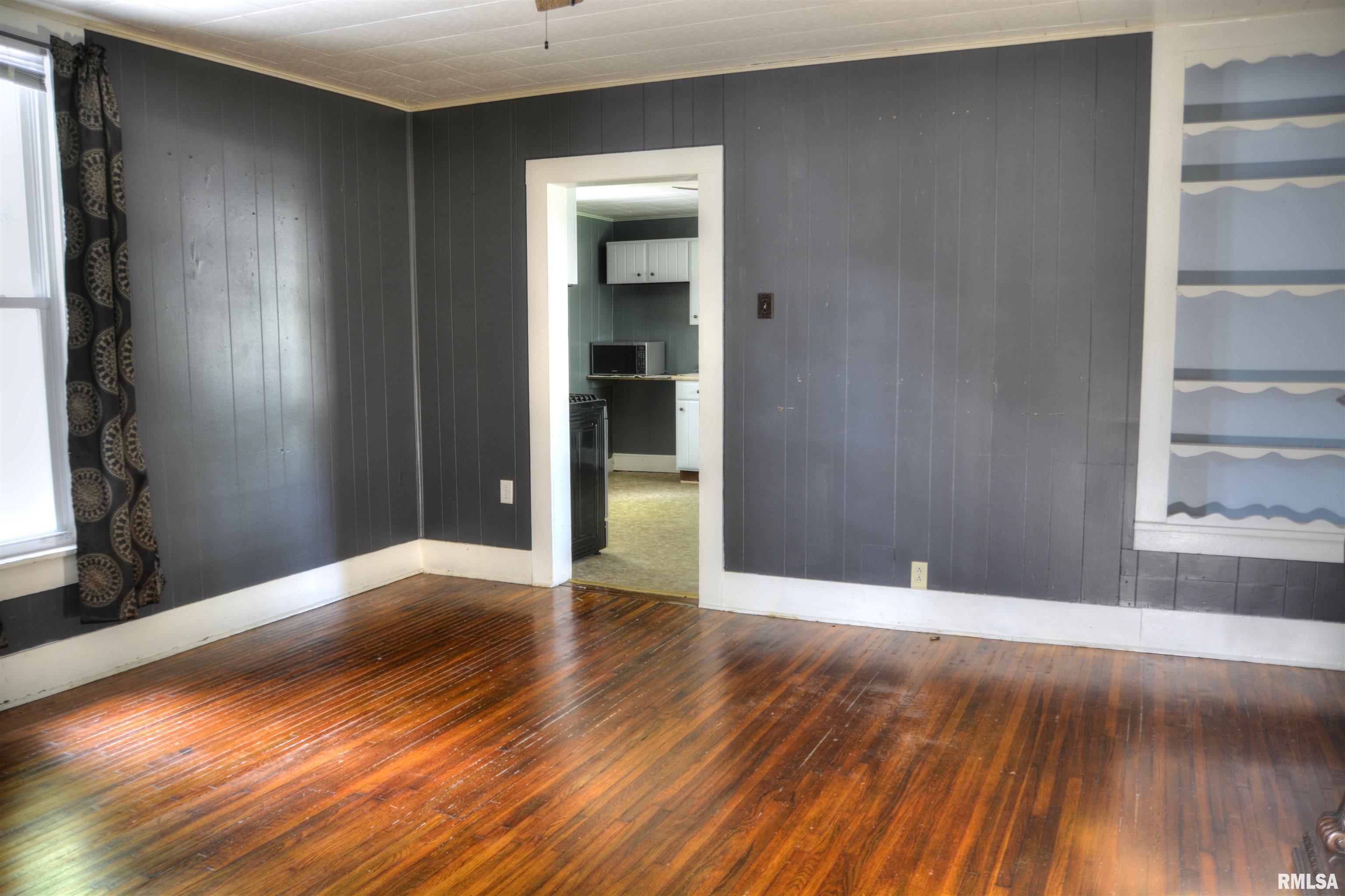 521 South Johnson Street Macomb, IL 61455 - Photo 8 of 21