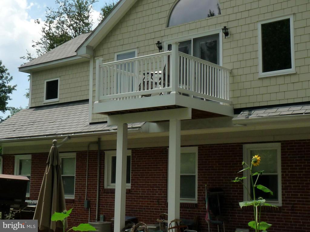 Small Deck