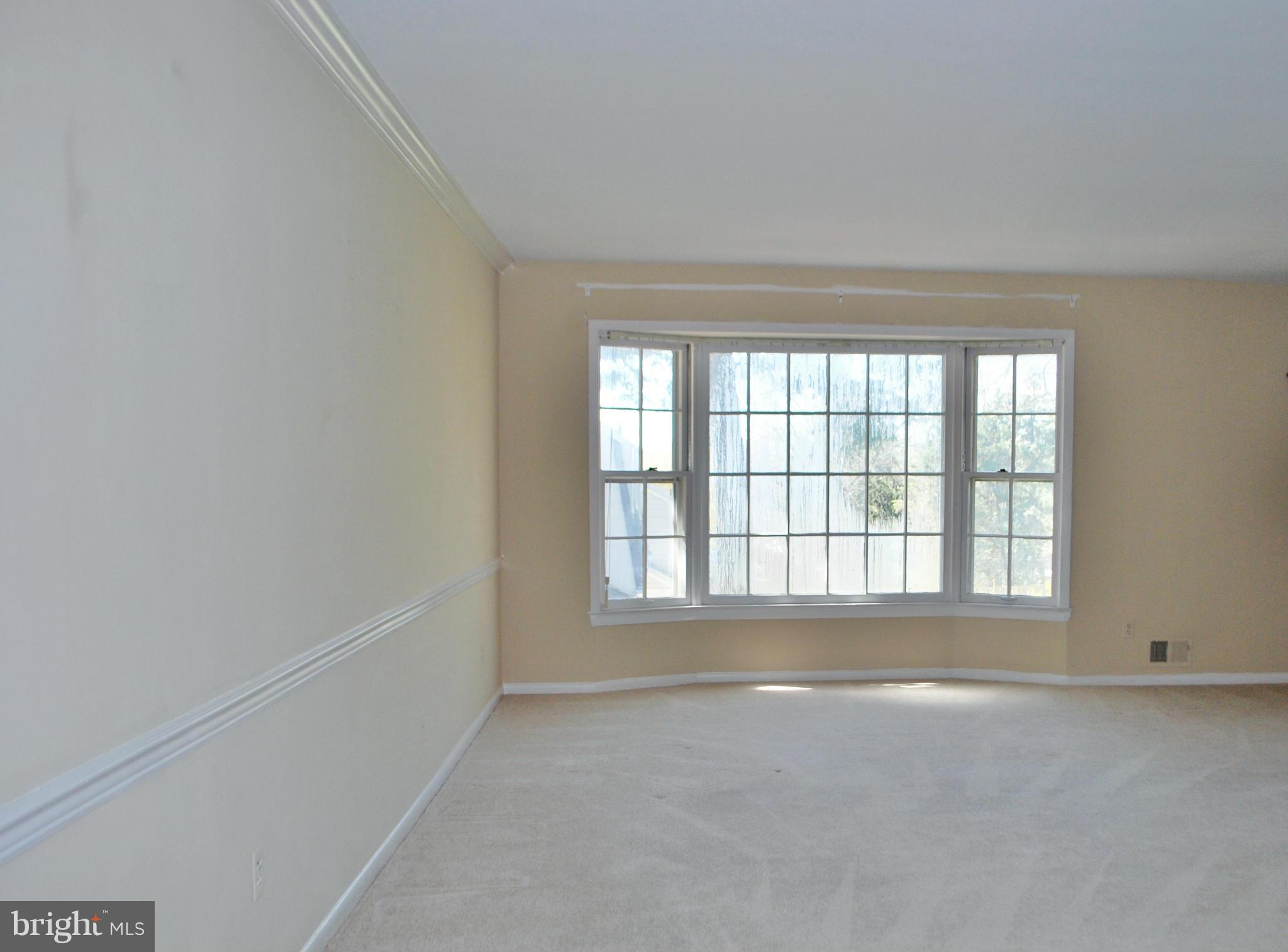 1311 Mullins Street Silver Spring, MD 20904 - Photo 7 of 30 Living Room
