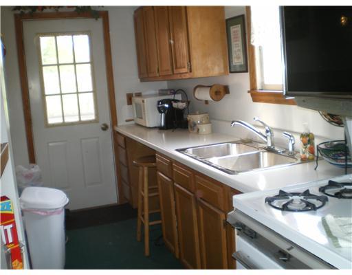 188 Greenfield Road Perryopolis, PA 15473 - Photo 6 of 10 Kitchen.