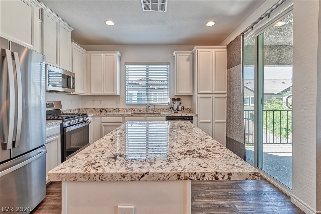 7362 North Decatur Boulevard, Unit 1 North Las Vegas, NV 89084 - Photo 9 of 61