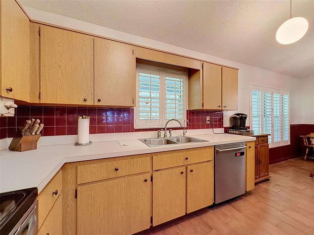 15234 Scanio Drive Spring Hill, FL 34610 - Photo 34 of 99