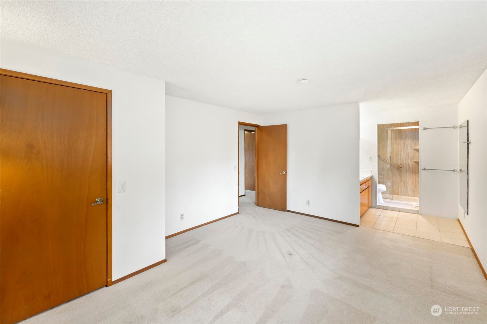 12730 Southeast 95th Place Renton, WA 98056 - Photo 20 of 38 an empty room with a bathroom