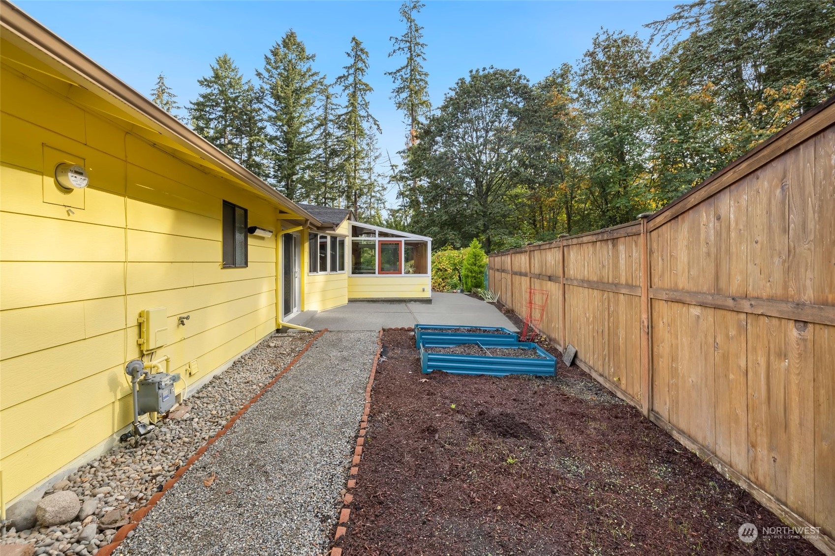 12730 Southeast 95th Place Renton, WA 98056 - Photo 32 of 38 a view of a house with wooden fence