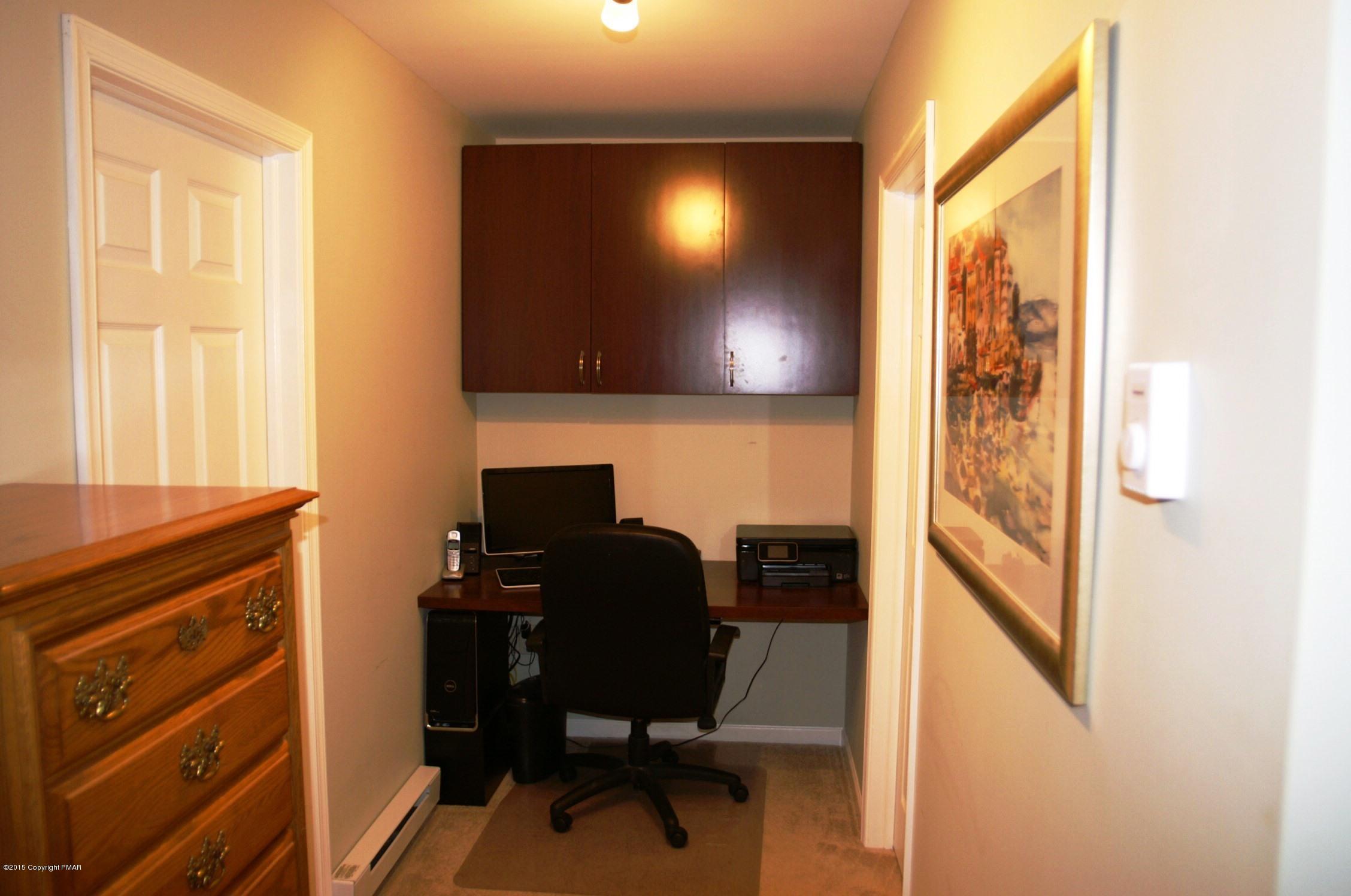 323 Blue Ridge Road Saylorsburg, PA 18353 - Photo 12 of 24 master bdrm sitting area.JPG
