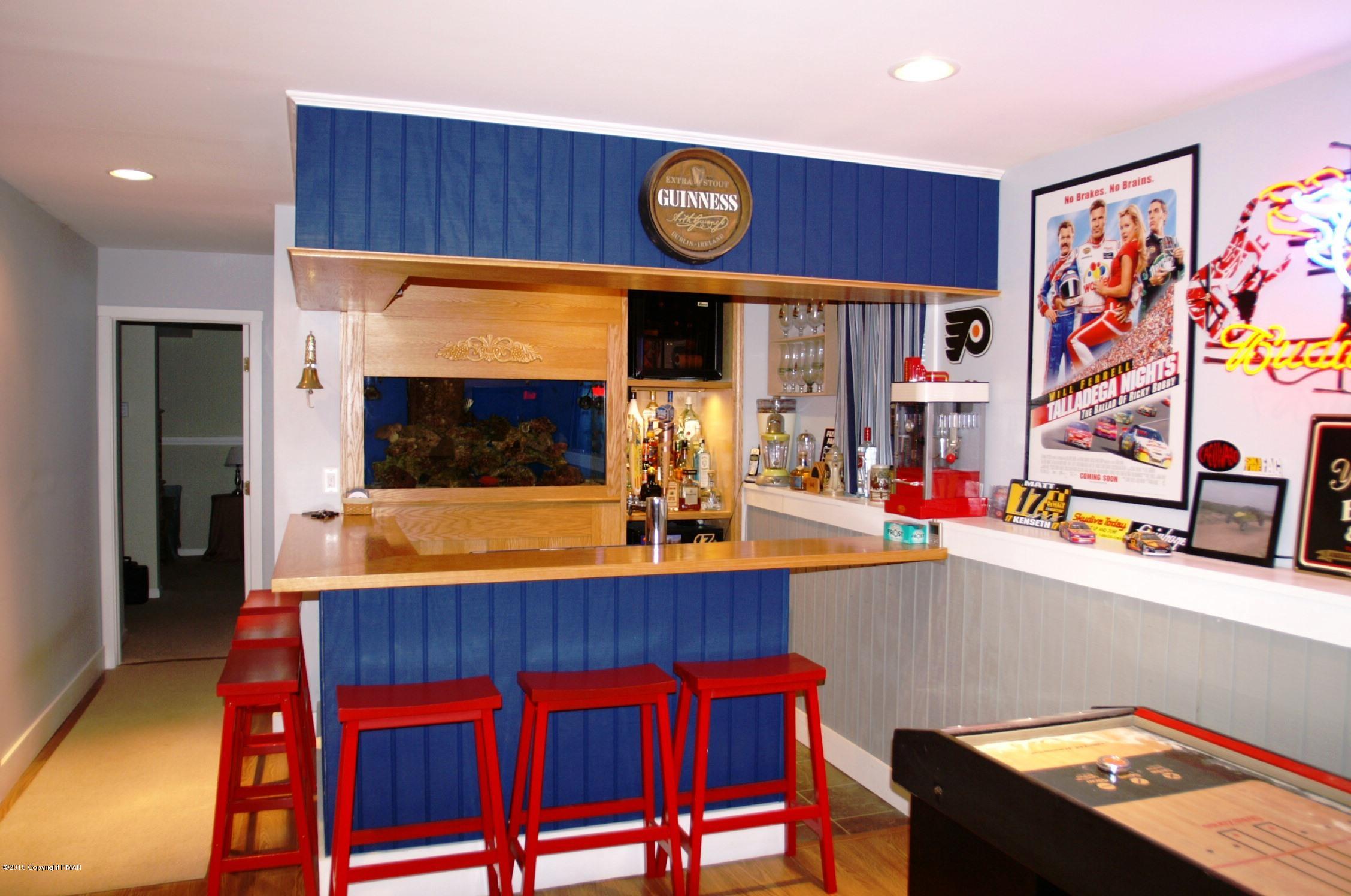 323 Blue Ridge Road Saylorsburg, PA 18353 - Photo 18 of 24 bar 2.JPG