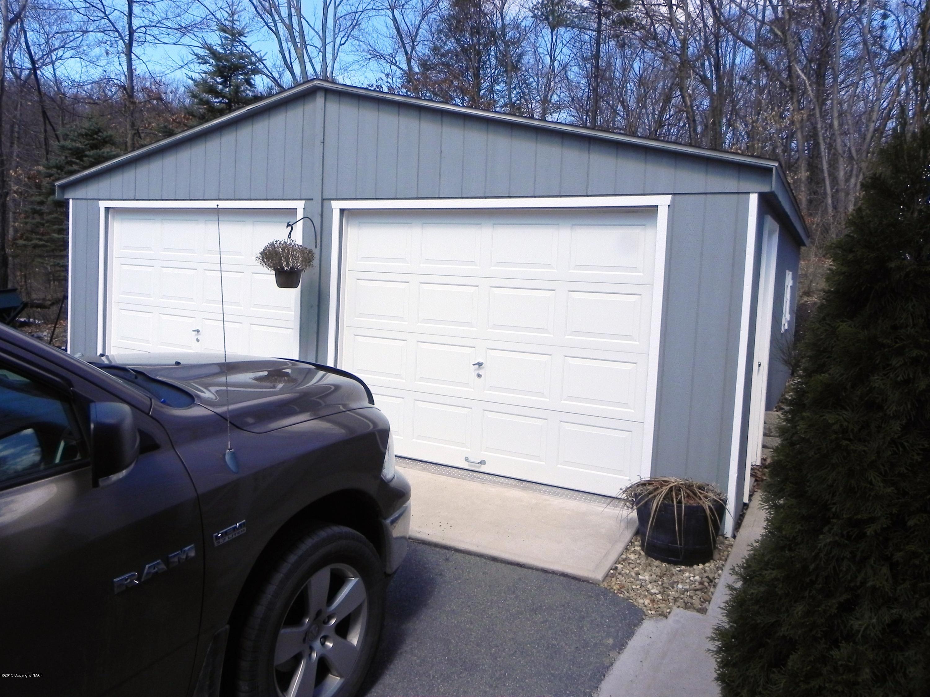323 Blue Ridge Road Saylorsburg, PA 18353 - Photo 22 of 24 detached garage.JPG