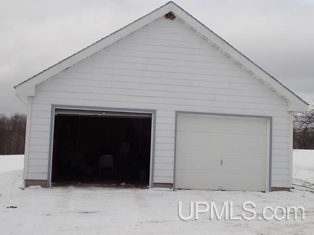 E4364 Orchard Road Ironwood, MI 49938 - Photo 9 of 23