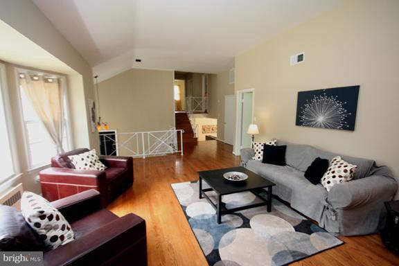9500 Flower Avenue Silver Spring, MD 20901 - Photo 28 of 28 Living Room
