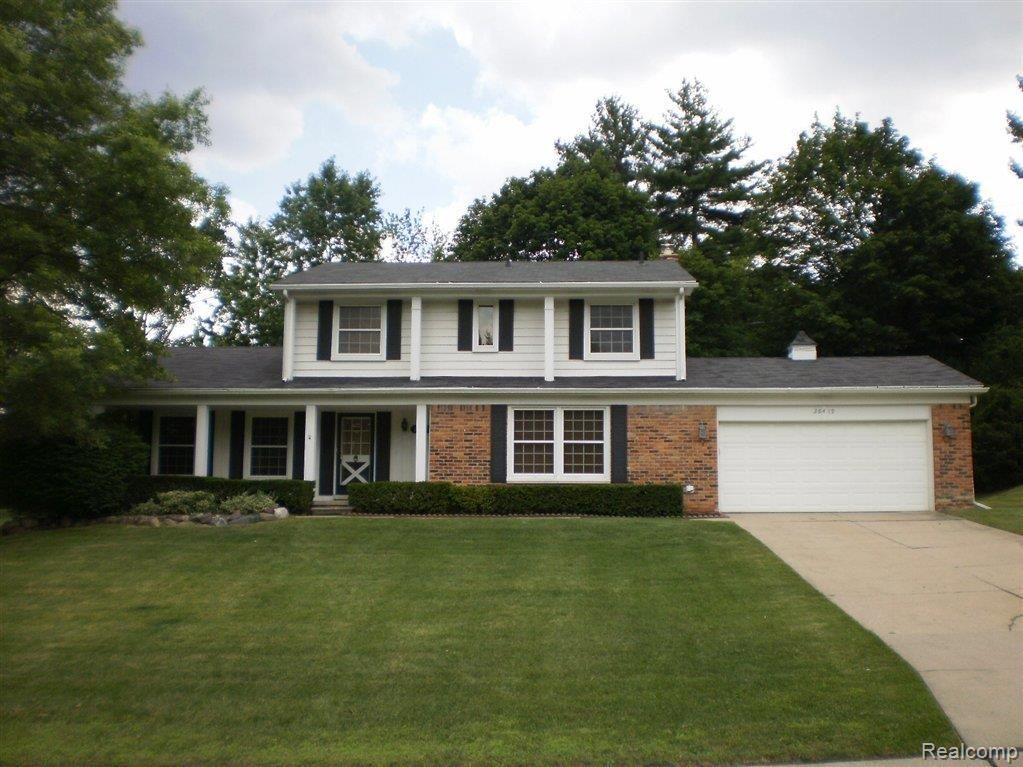 36419 Saxony Road Farmington, MI 48335 - Photo 1 of 17 front view