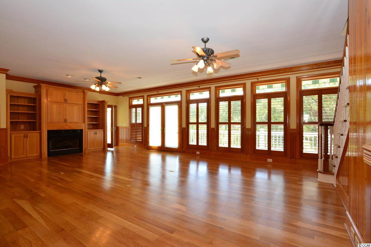 132 Front Street Georgetown, SC 29440 - Photo 2 of 25