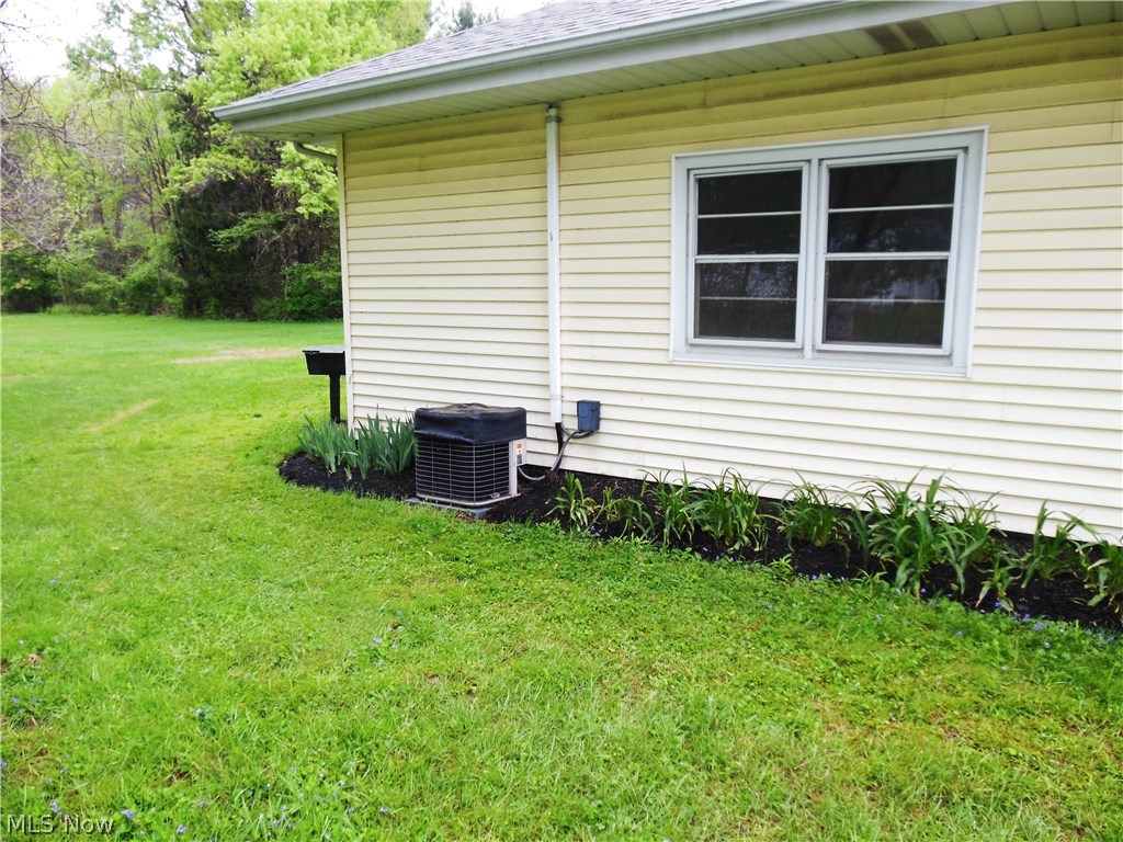 6511 Chapel Road Madison, OH 44057 - Photo 18 of 22