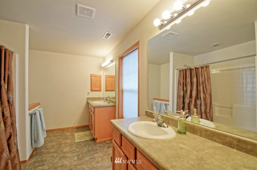 3522 154th Place Southeast Bothell, WA 98012 - Photo 16 of 21