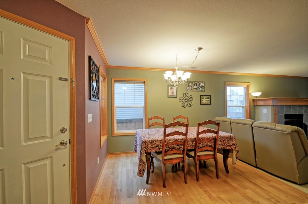 3522 154th Place Southeast Bothell, WA 98012 - Photo 3 of 21