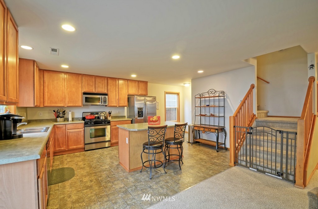 3522 154th Place Southeast Bothell, WA 98012 - Photo 10 of 21