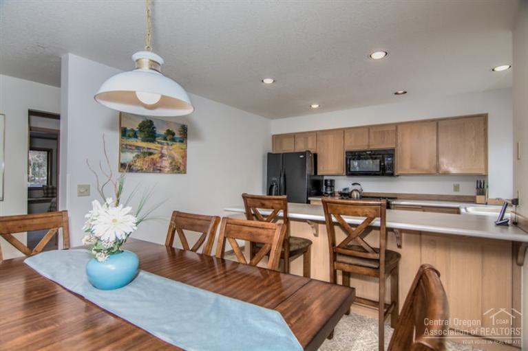 57336 Beaver Ridge Loop, Unit 15A Sunriver, OR 97707 - Photo 8 of 17 Additional Photo