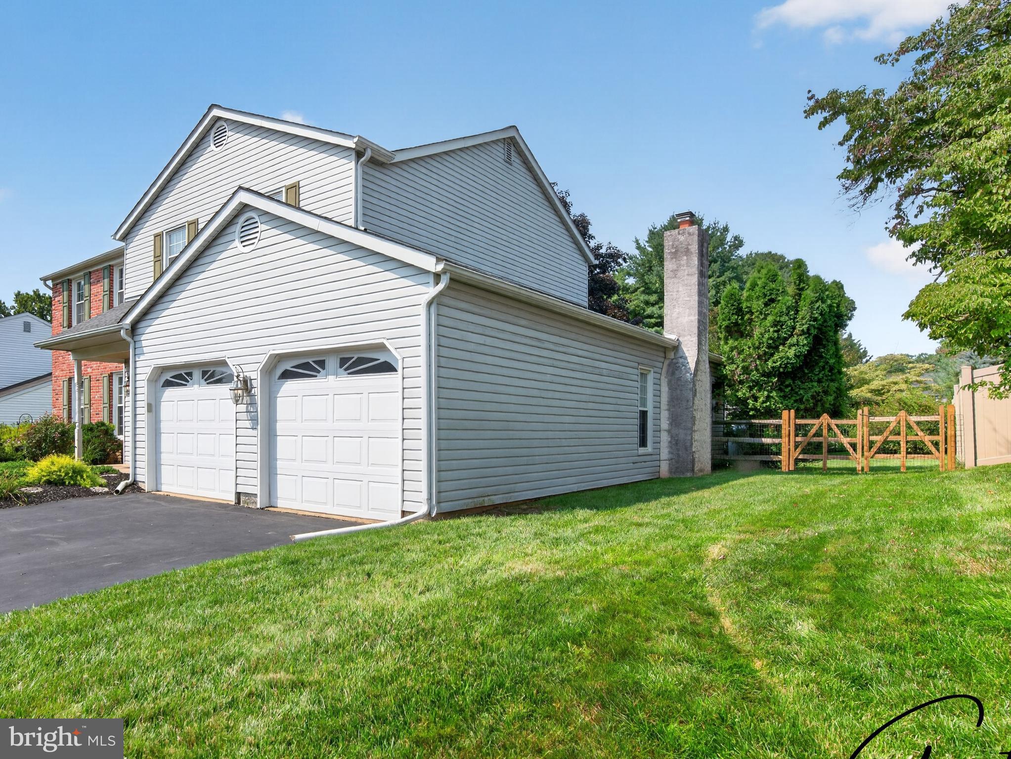 15 Black Pine Road Holland, PA 18966 - Photo 53 of 54 side view 2