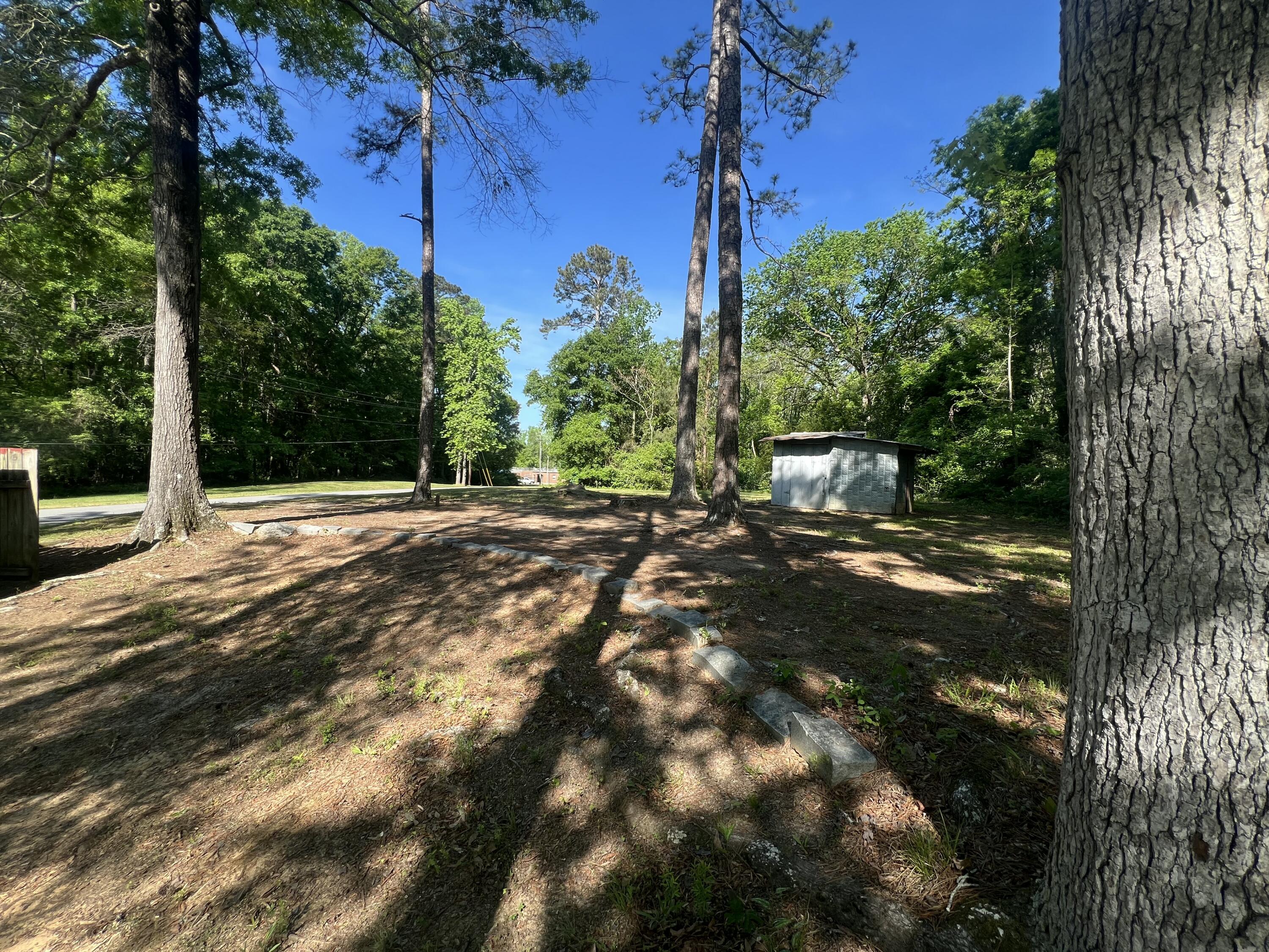 727 Central Road Thomson, GA 30824 - Photo 23 of 26 20260414_142100400_iOS