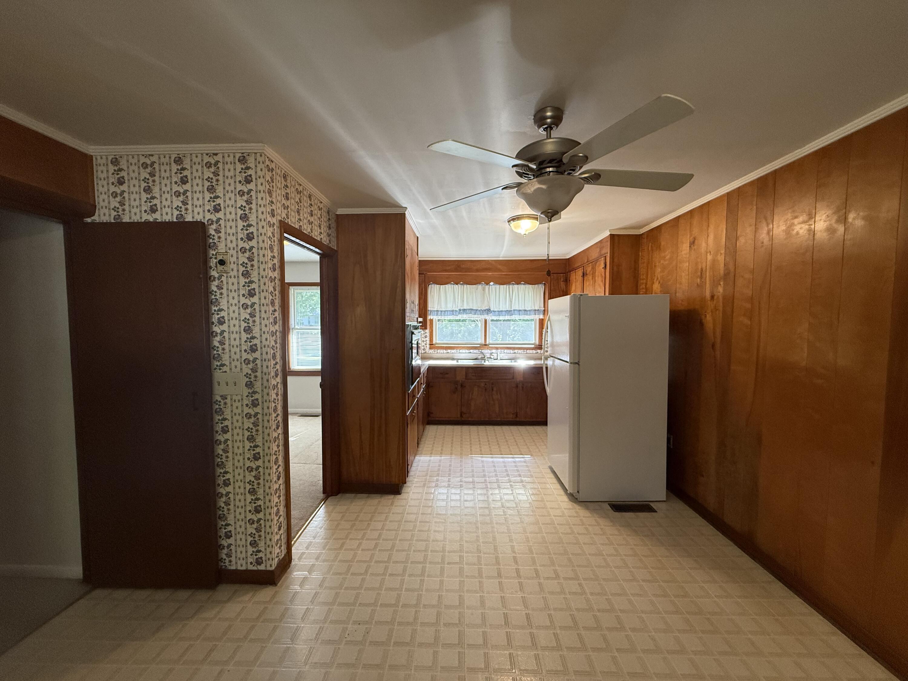 727 Central Road Thomson, GA 30824 - Photo 6 of 26 IMG_3760