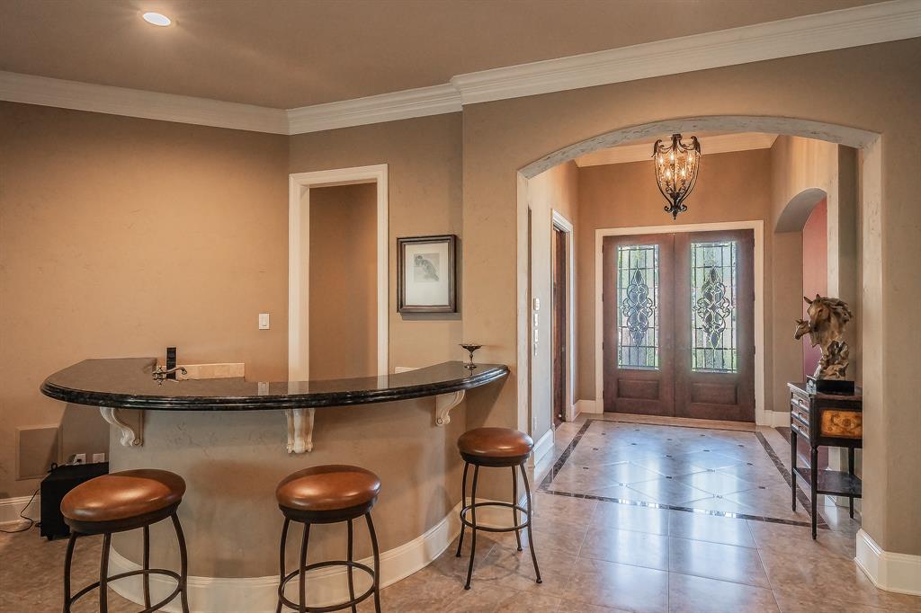 2726 Country Club Road Pantego, TX 76013 - Photo 9 of 26
