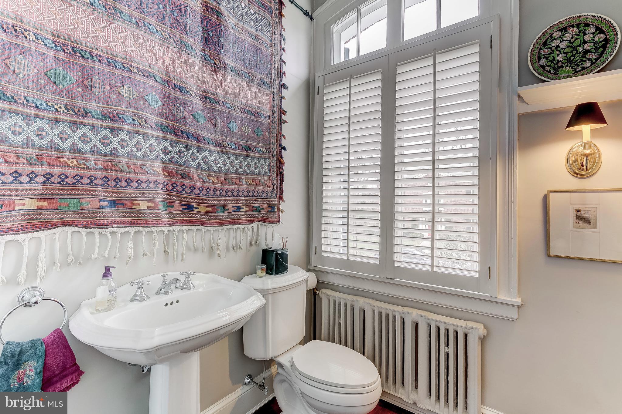 5 Whitfield Road Baltimore, MD 21210 - Photo 21 of 44 Powder Room