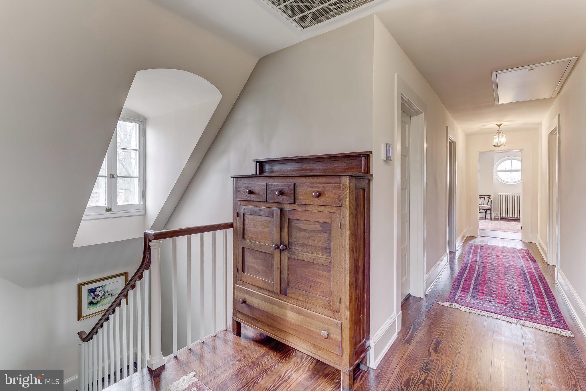 5 Whitfield Road Baltimore, MD 21210 - Photo 32 of 44 3rd Floor Hall