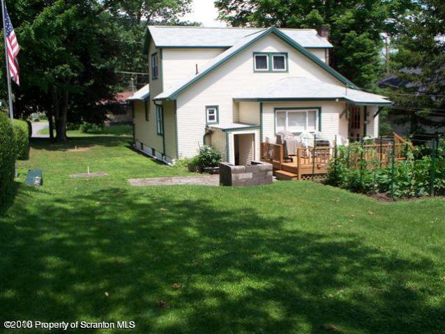 162 Carbondale Road Waymart, PA 18472 - Photo 4 of 20 Gallery Image 4