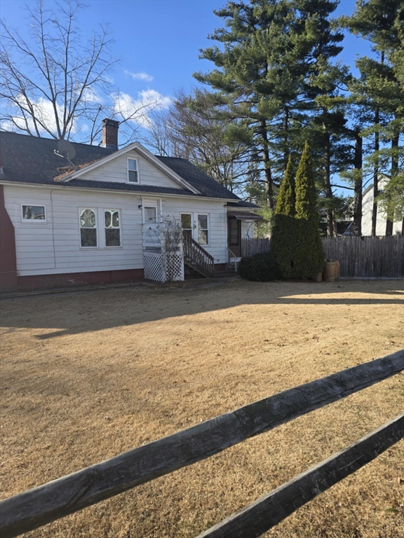 16 Walton Street Chicopee, MA 01013 - Photo 7 of 8 Gallery Image 7