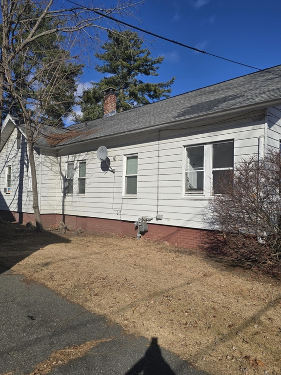 16 Walton Street Chicopee, MA 01013 - Photo 8 of 8 Gallery Image 8