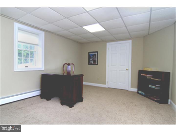 231 Hadfield Road Downingtown, PA 19335 - Photo 19 of 25 Office / Study