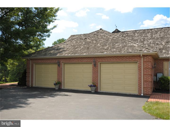231 Hadfield Road Downingtown, PA 19335 - Photo 24 of 25 Garage