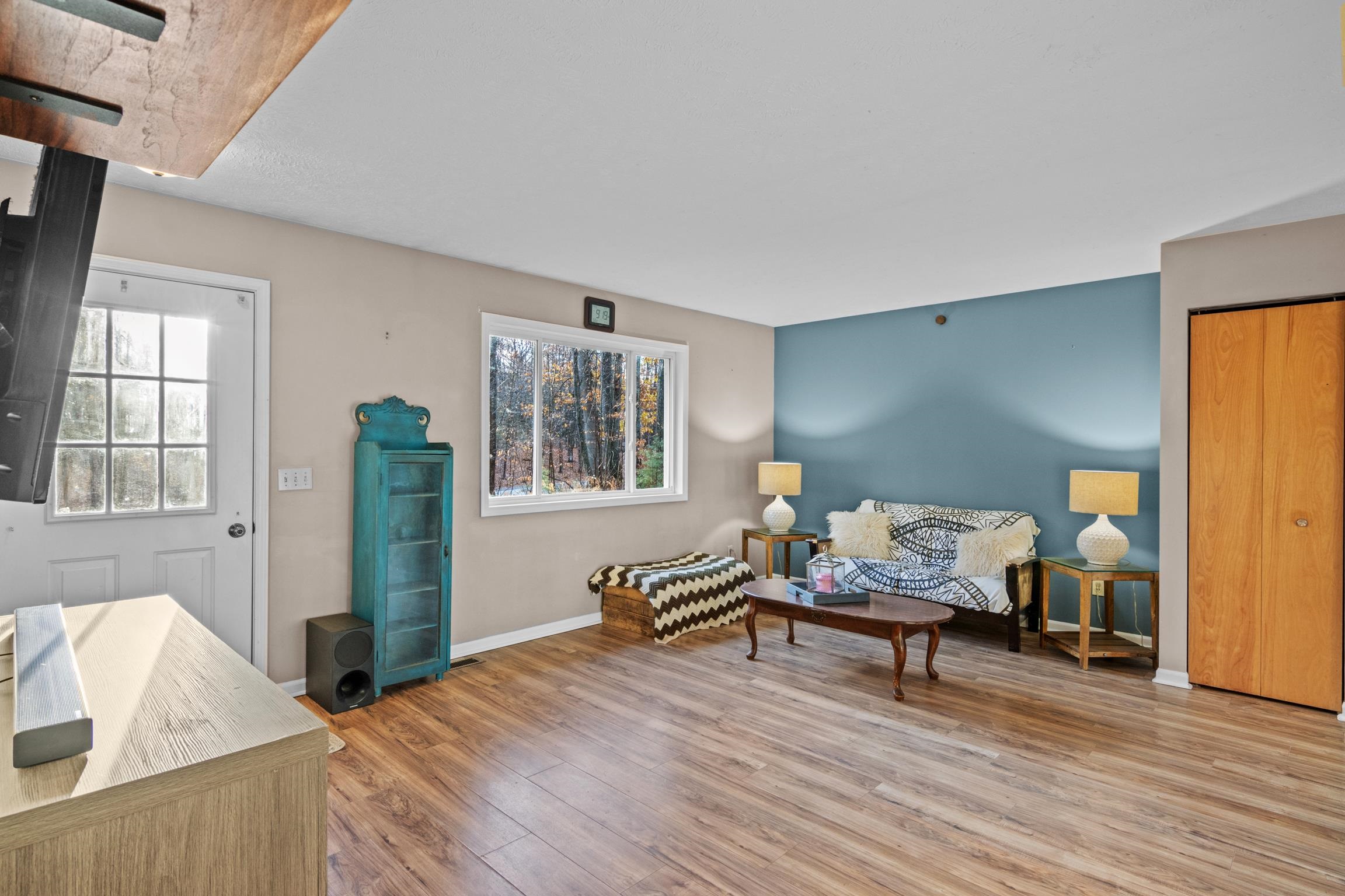 5332 Maple Grove Road Lake Ann, MI 49650 - Photo 5 of 27 1928834-4883e088-40ea-491c-a65a-ff899bd28d84.JPG