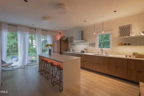 $900,000 | 105 Warson Court, Cary, NC 27519