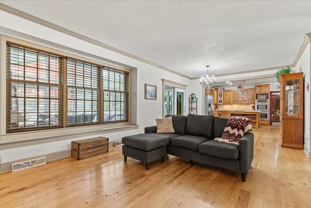 $799,900 | 1641 Prairie Lane, Richfield, WI 53033