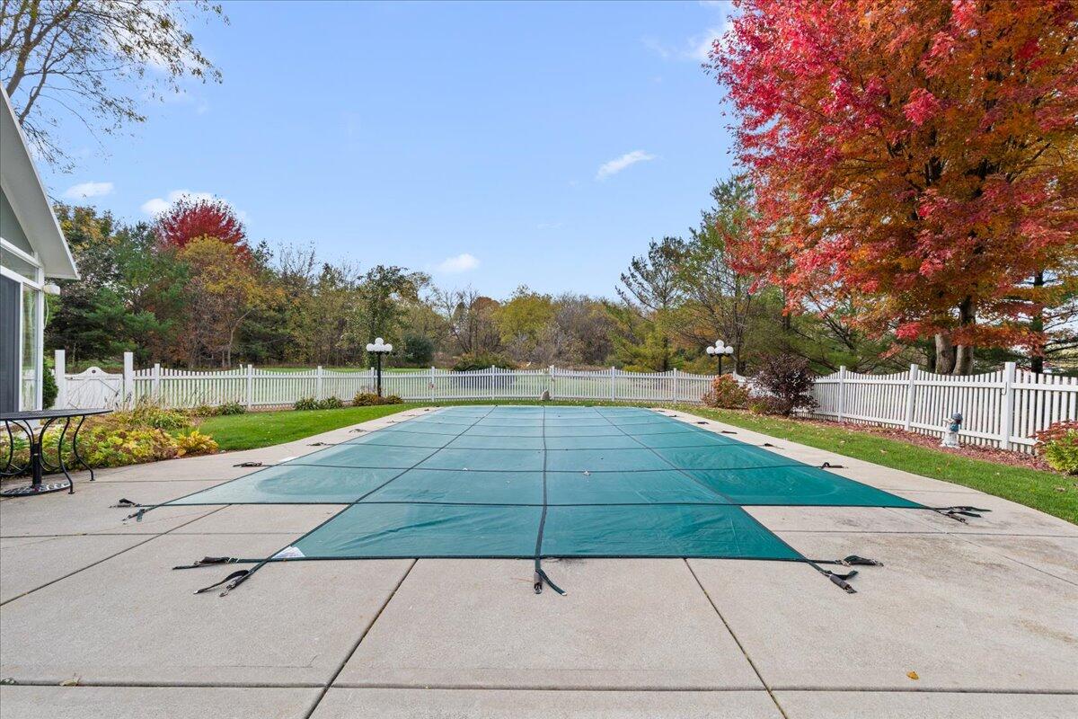 1641 Prairie Lane Richfield, WI 53033 - Photo 32 of 65 67-Prairie Ln-67