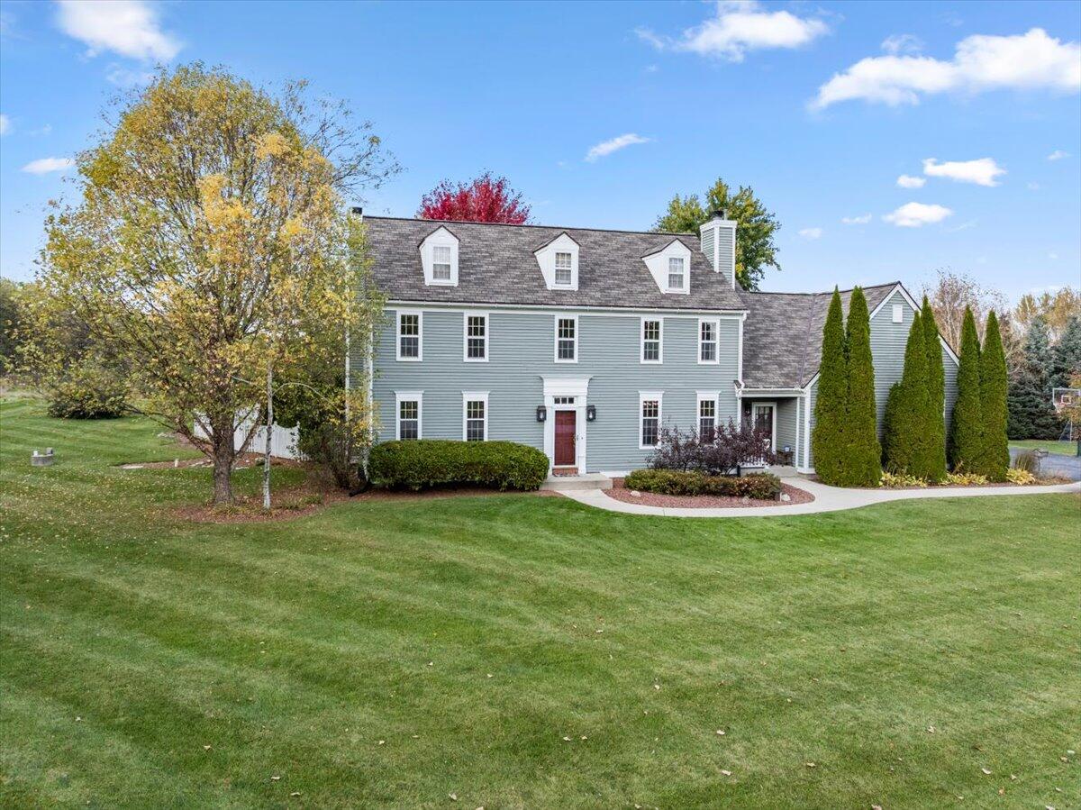 1641 Prairie Lane Richfield, WI 53033 - Photo 5 of 65 69-Prairie Ln-69