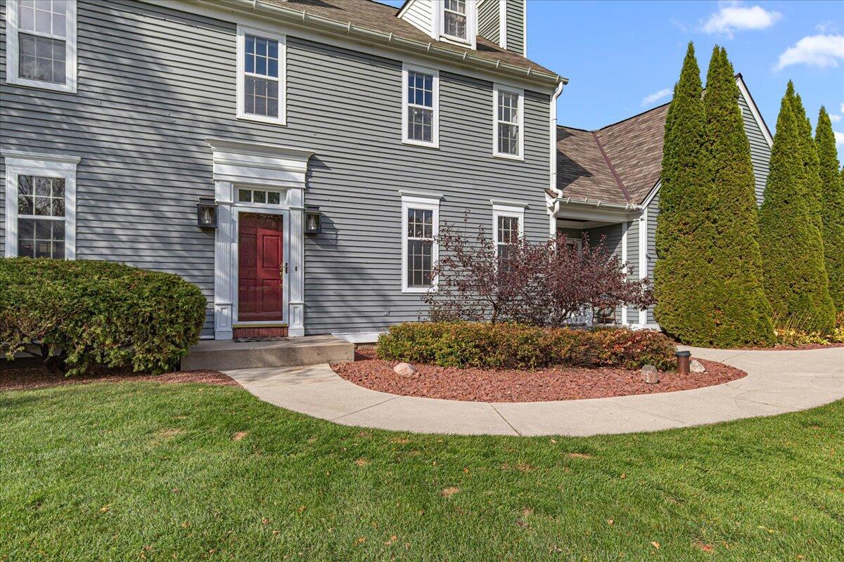 1641 Prairie Lane Richfield, WI 53033 - Photo 7 of 65 07-Prairie Ln-7