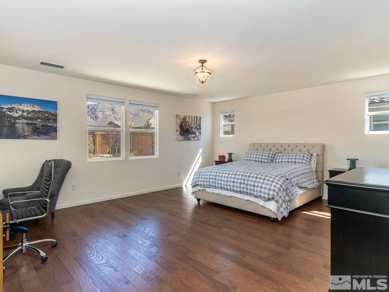 9804 Kerrydale Court Reno, NV 89521 - Photo 8 of 19 Photo 9