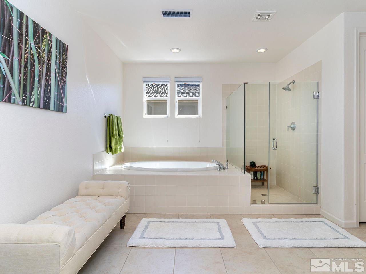 9804 Kerrydale Court Reno, NV 89521 - Photo 9 of 19 Photo 10