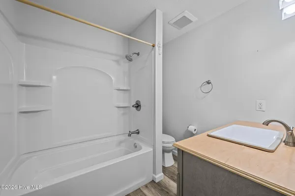 $285,000 | 108 Starboard Drive, New Bern, NC 28562