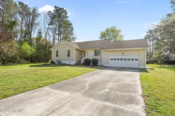 $285,000 | 108 Starboard Drive, New Bern, NC 28562
