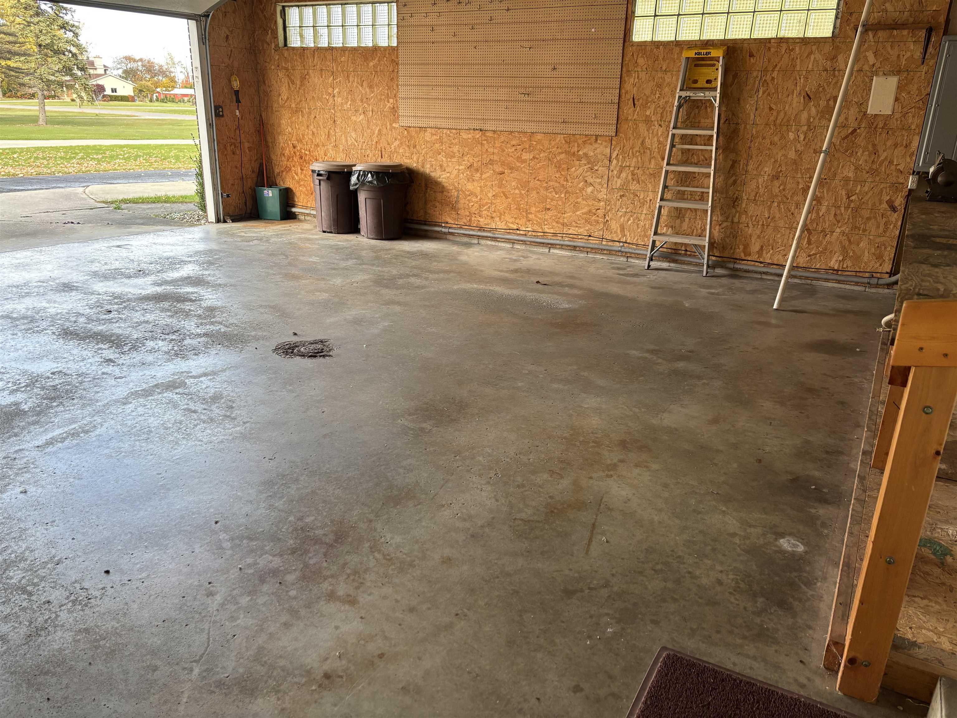 1484 South Beyer Road Saginaw, MI 48601 - Photo 34 of 50 50193835-233313f4-6a87-4b7e-9825-2428dc5e0cfc.JPG