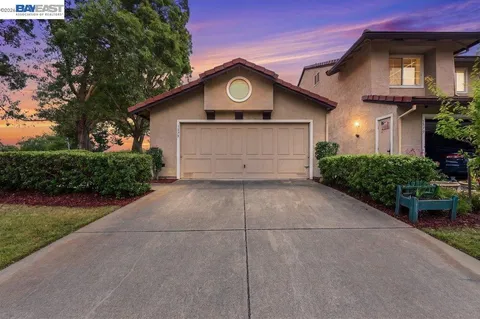 $648,000 | 1379 Chateau Common, Livermore, CA 94550