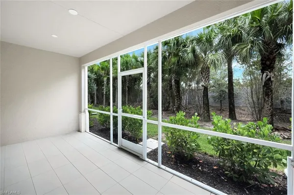 $1,800,000 | 280 Indies Drive East, Unit 101 102 201 202, Naples, FL 34114