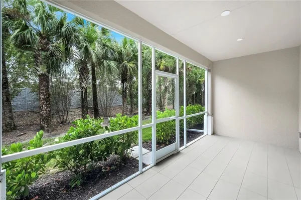 $1,800,000 | 280 Indies Drive East, Unit 101 102 201 202, Naples, FL 34114