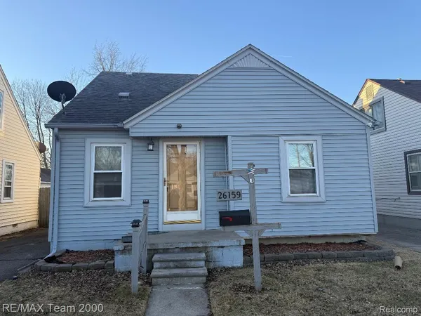 $1,400 | 26159 Hanover Street, Dearborn Heights, MI 48125